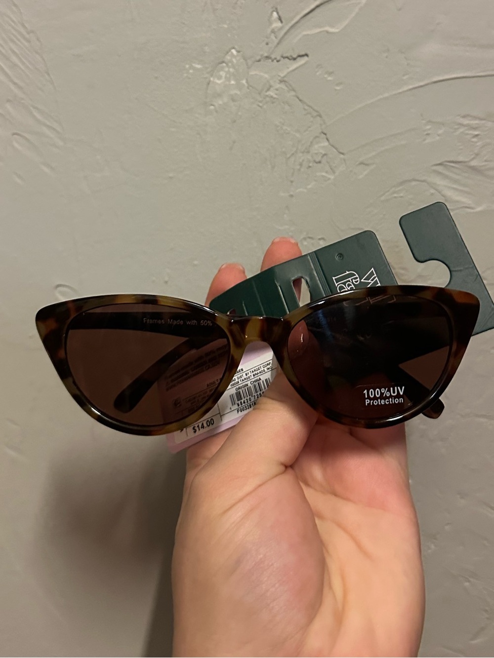 NWT Brown Tortoise Cat-eye Sunglasses